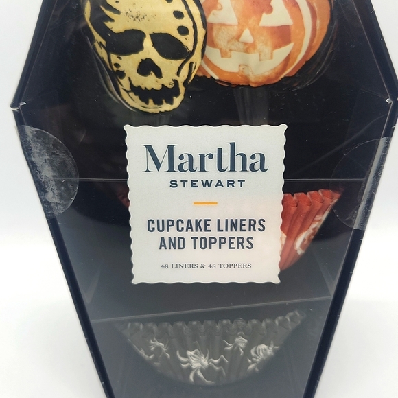 Halloween Martha Stewart Cupcake Liners & Toppers for 48 Treats - Picture 2 of 5